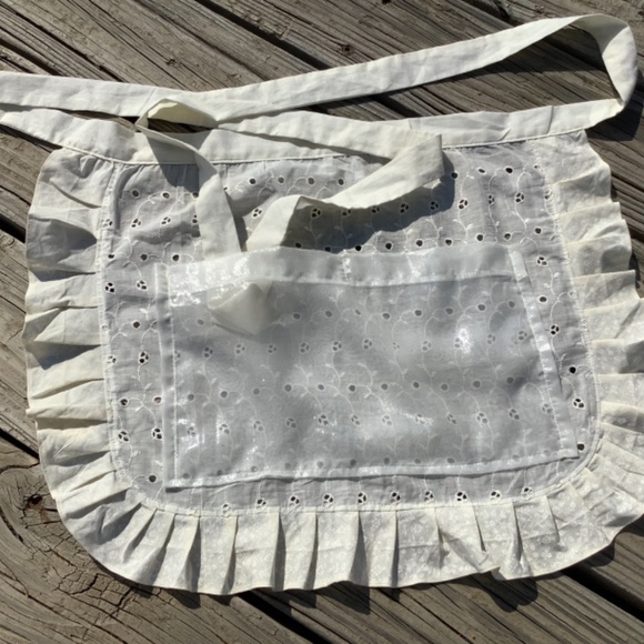 Cream color Apron with Sheer Pocket Money Dance Wedding Cafe Tea Party - Picture 7 of 10